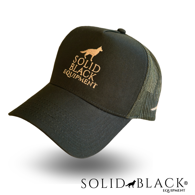 Gorra Trucker Solid Black Equipment